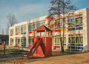 Renovatie basisschool Rotterdam, zuidgevel aan het speelplein
